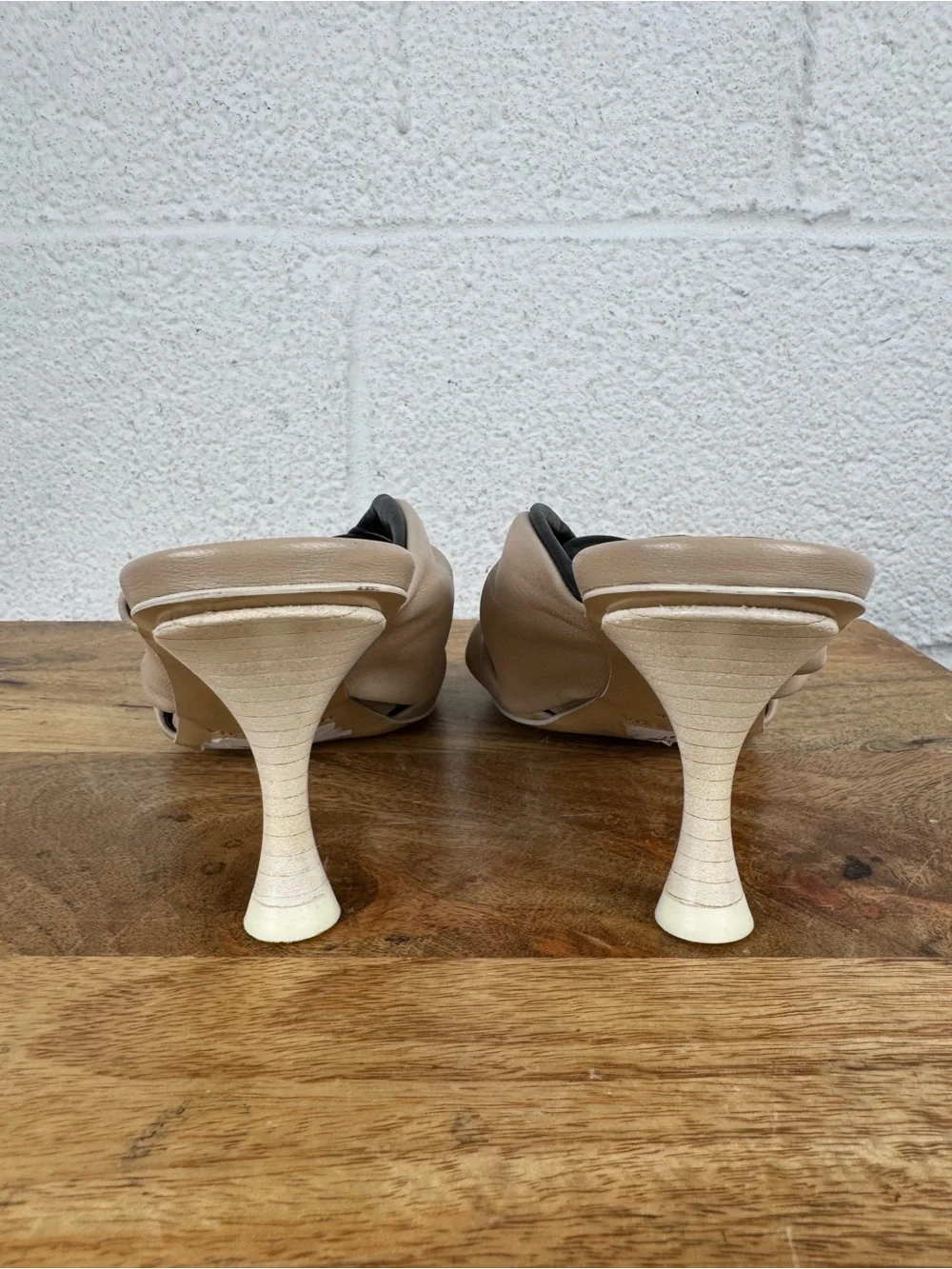 Halmanera Italy Leather Twist Knot Heeled Sandals Beige Black Size 37